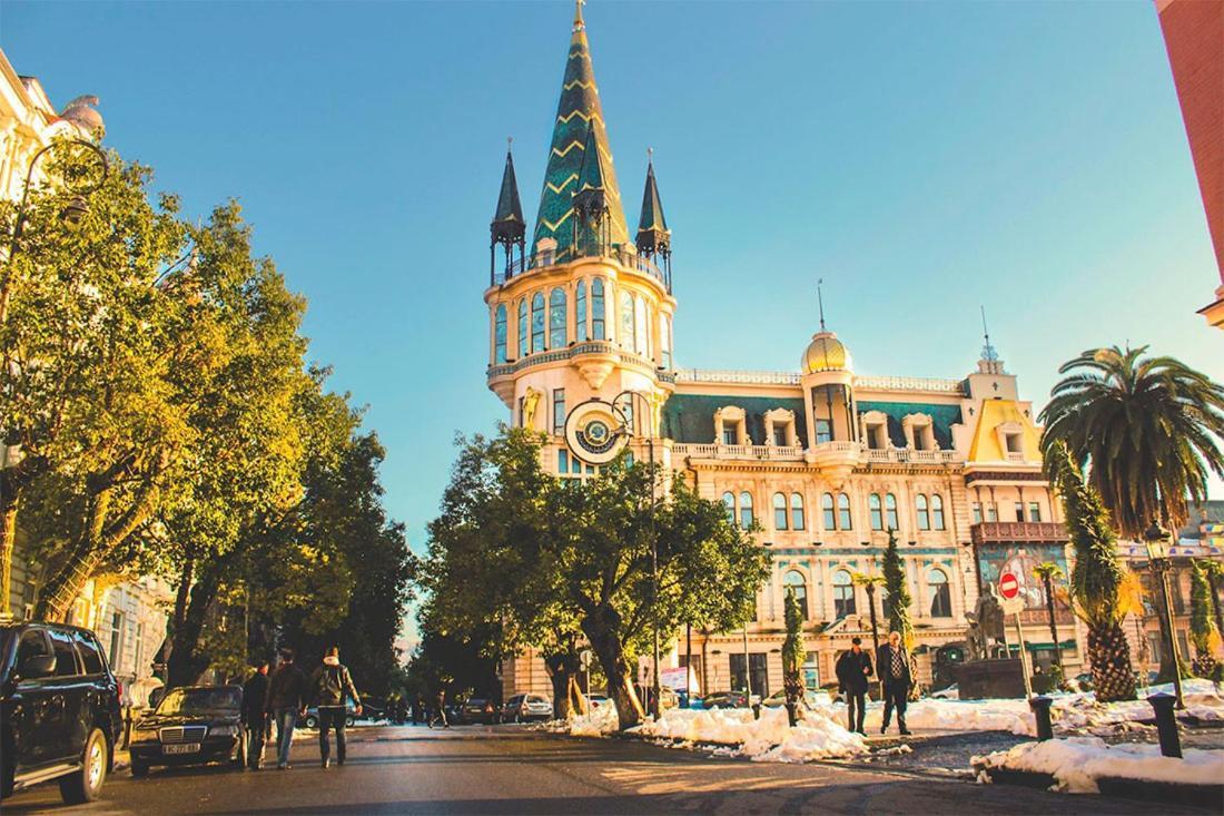 Orbi Hotel Batumi Esterno foto